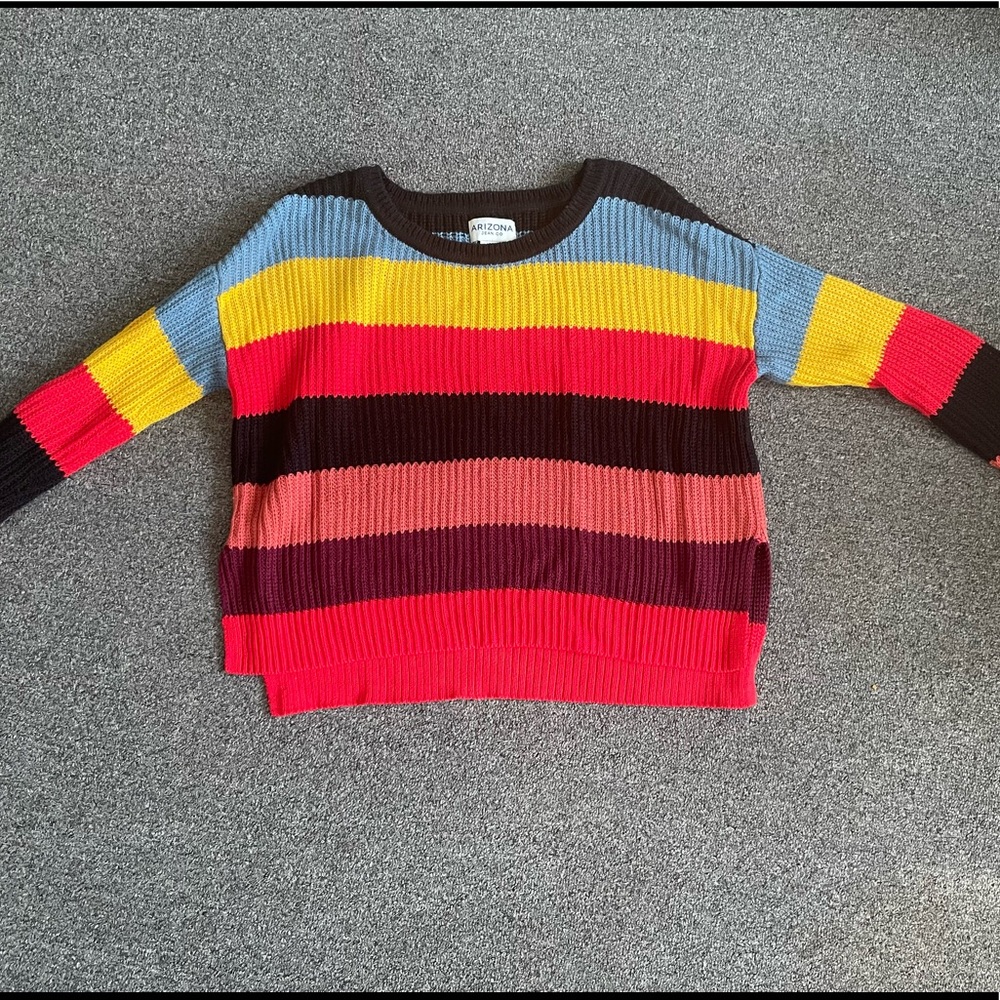 Arizona sweater top